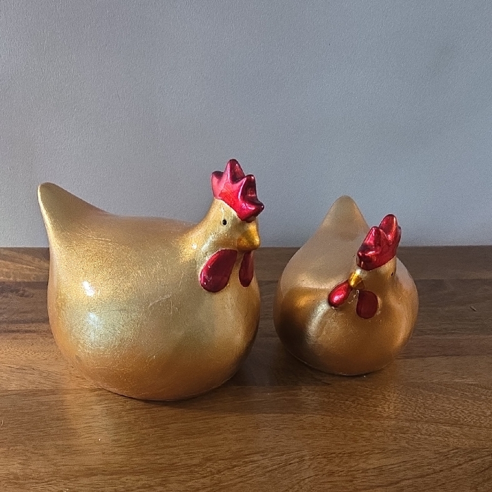Home Essentials Gold Ceramic Hen Décor with Red Accents - Pair